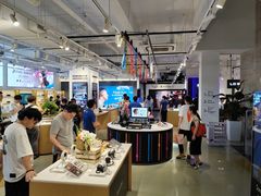 -Sony Store 索尼(上海淮海中路店)