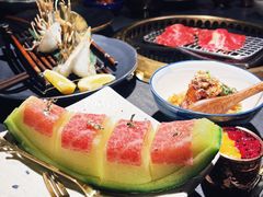 -铭牛烧肉·和牛海鲜自助(高新月牙湖店)