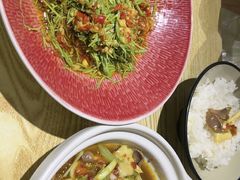 -叁煨蹄花·下饭盐帮菜(人民广场店)