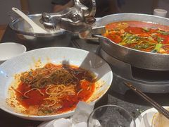 -万重锦·人文川菜馆(骡马市店)