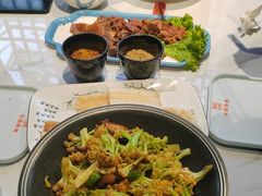 -乔家小院•非遗驴肉•本地小海鲜(滨河路店)