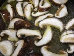 -濠轩阁特色生蚝火锅(水湾路店)