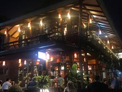 -Dash Teak House