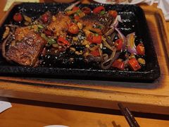 -莲餐厅·湖北菜·潜江小龙虾店(愚园路店)