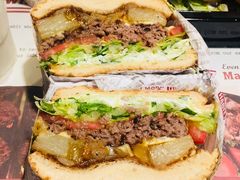 -The Habit Burger Grill 哈比特汉堡(复兴soho店)