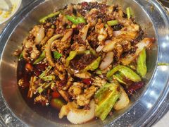 -休记光头香辣蟹干锅店(衣冠庙店)