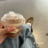 太阳很好晒的平价咖啡店