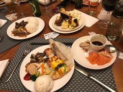 -青岛金沙滩希尔顿酒店·自助餐厅