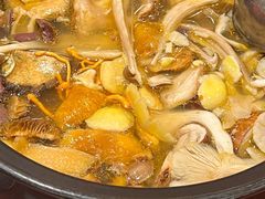 -菌之家·专业纯野生菌火锅·特色炒菌