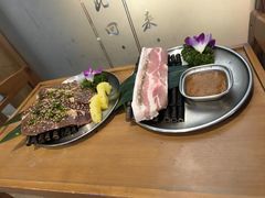 -明洞阿姨·韩式酱蟹烤肉·创意料理(三元桥店)