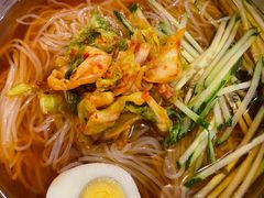 -韩风烤牛肉冷面店