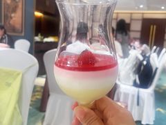 酸奶慕斯-弘雅饭店