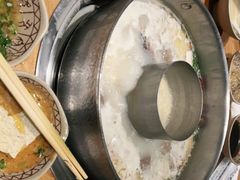 -江小渔鲜鱼火锅(冠亚星城店)