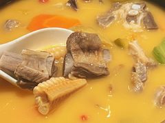 腾冲土锅子腊排骨-沿途四季·云南菜·诗酒茶(蓝色港湾店)
