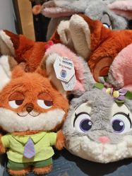 -酷乐潮玩(七宝领展广场店)