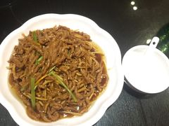 -刘胖子家常菜·蹄花焖藕(中南店)