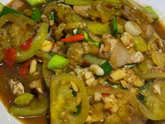 青番茄炒腊肉-邵老爹老杭州白斩鸡·家常菜(建国北路店)