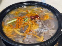 -九寨沟特色牦牛肉汤锅
