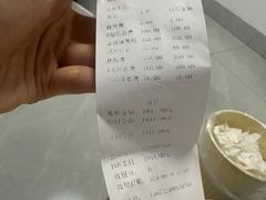 -阿荣24H宠物医院·综合型转诊中心·CT·核磁影像中心