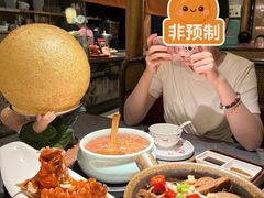 虾仁茶树菇素鸡煲-吴越荣记苏州菜·松鼠桂鱼100%活鱼现做(斜塘老街店)