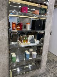 -UnHair Salon