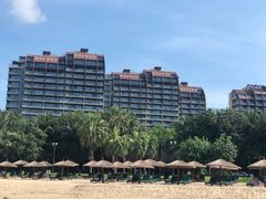 -三亚湾海居铂尔曼度假酒店