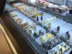 -樱花糕坊(凯德广场店)