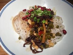 -桂小厨广西菜(青秀万达店)