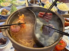 -聚汇三少·龙虾·中餐厅(莫邪路新天地店)
