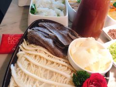 -左庭右院鲜牛肉火锅(浦江欢乐颂店)