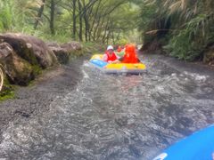 -雅鲁激流探险漂流