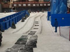 -长沙湘江冰雪世界