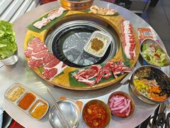 -玄希浪漫厨房·韩料烤肉(湖滨银泰in77店)