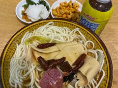 -洋洋安徽牛肉板面(洋洋店)