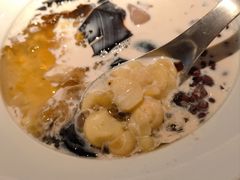 -RUXU入续糖水铺与包(卓悦中心店)