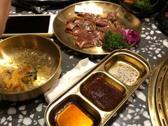 -黑牛の場烤肉(摩天活力城店)