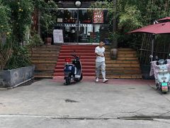 -百味地锅鸡(二店·财校分店)