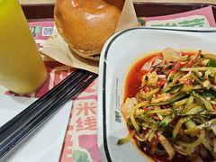 -魏家凉皮(八里庄店)