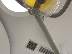 -维乐口腔(美维云门诊陆家嘴店)