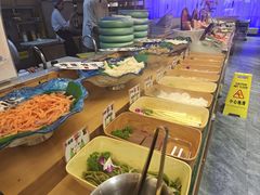 -深海聚汇·牛榴宴·自助料理(江宁万达店)