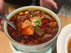 -渝信川菜 · 川味家常菜(财富购物中心店)