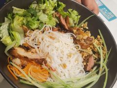 -美奈小馆·越南料理(中航城君尚购物中心店)