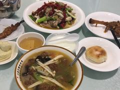 丸子汤-三清食坊(库尔勒汇嘉时代广场店)