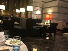 大堂-郑州希尔顿酒店·阿米奇意大利餐厅