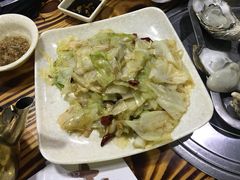 -大富蚝乌东哥饭店·石锅鱼杂·柠檬鸭(革新路店)