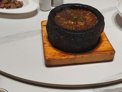 -梅利汴京烤鸭•开封豫菜地标店(东大街店)