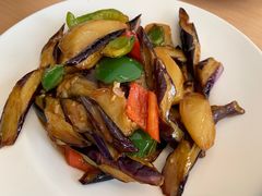 -关东小磨东北菜(上海长风大悦城店)