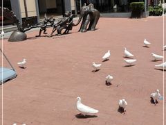 -王府井奥莱临潼小镇(临潼店)