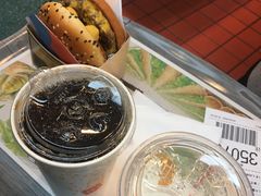-麦当劳(郑州银基店)