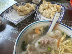 -长人馄饨铺(解放街店)